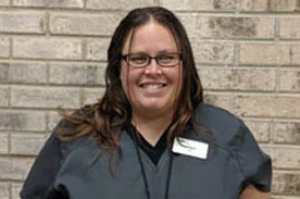 Veterinary technician Melissa H.